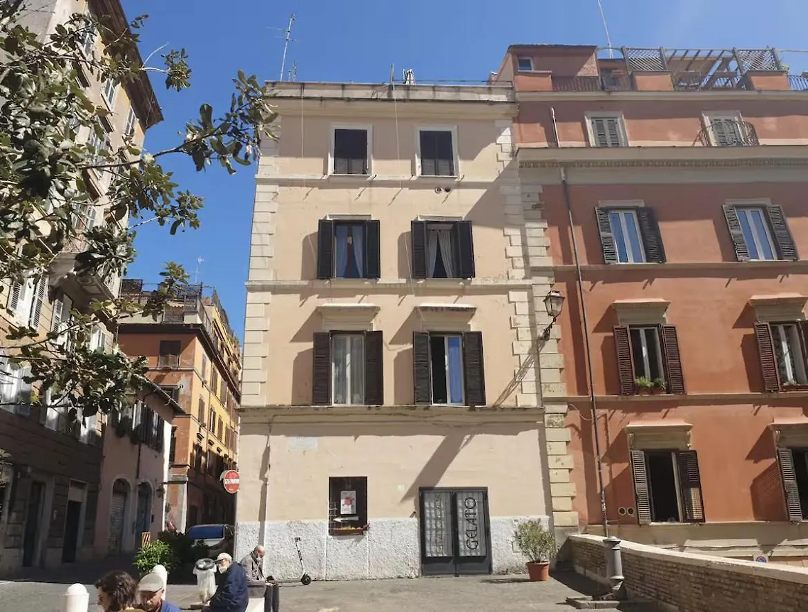 Casina Monti Apartment Rome